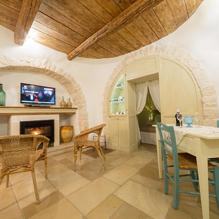 Trullo Love 알베르벨로 외부 사진