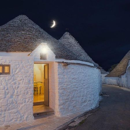 Trullo Love 알베르벨로 외부 사진